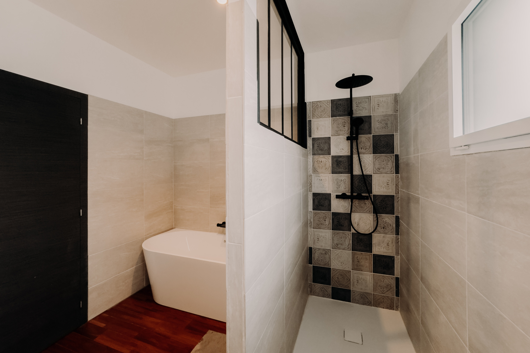 Maison T6 de 214 m2